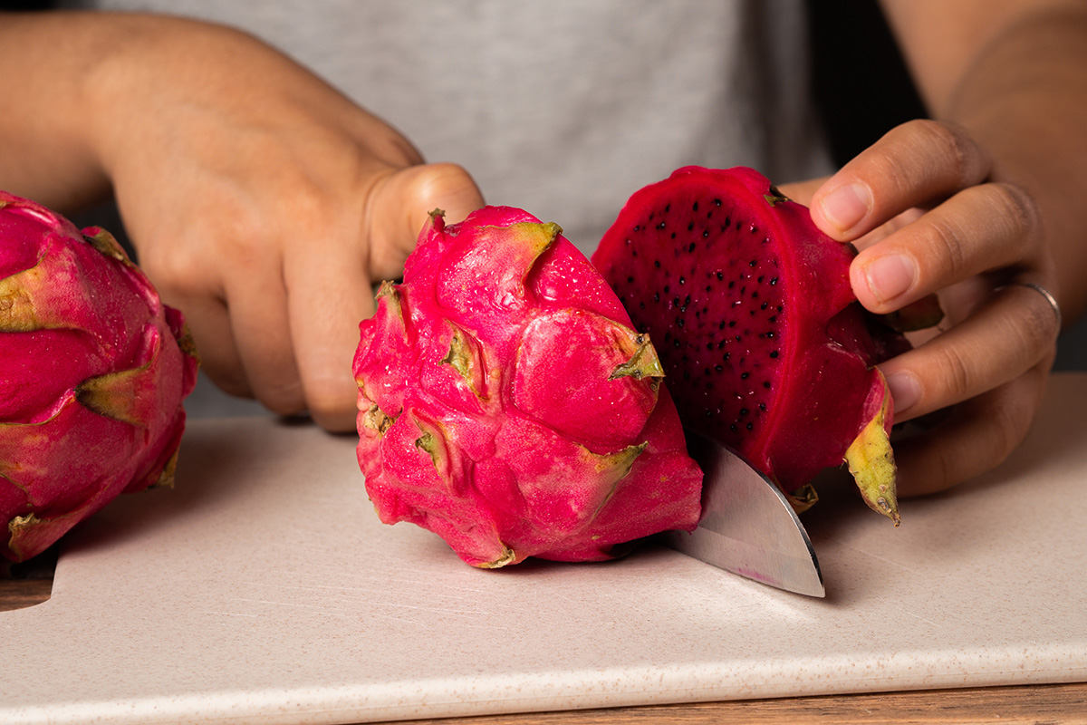 6 Manfaat Buah Naga Untuk Kesehatan Mencegah Kanker Berkeluarga