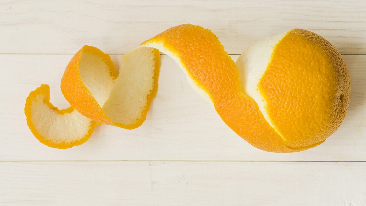 Kulit jeruk untuk menghilangkan daki