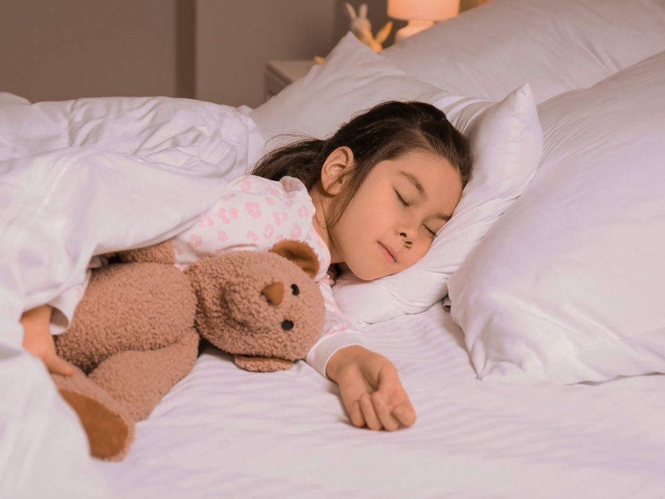 Manfaat anak tidur sendiri