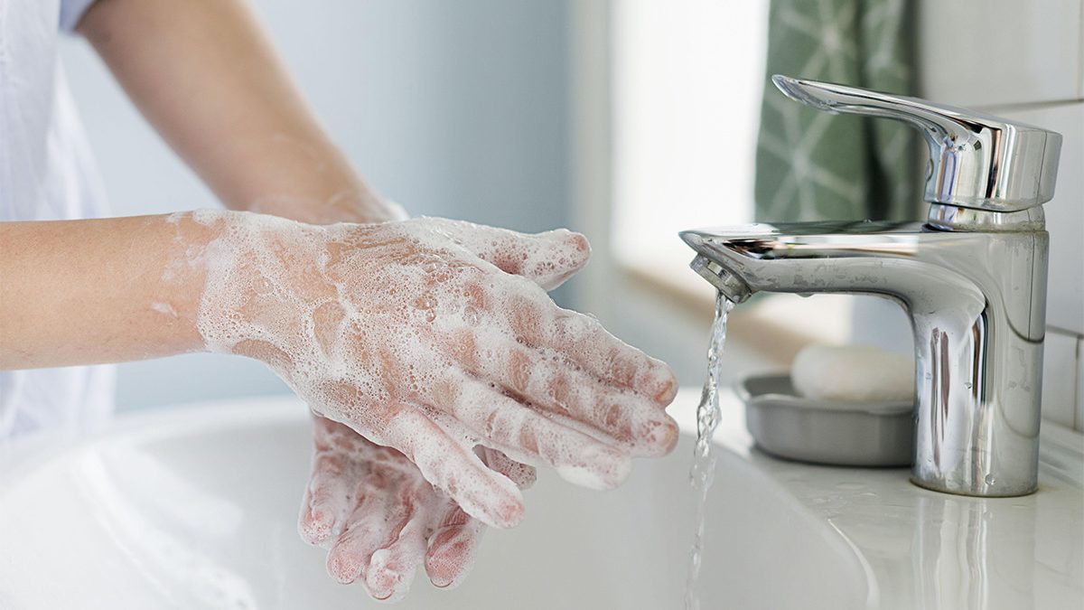 Cuci tangan demam tifoid