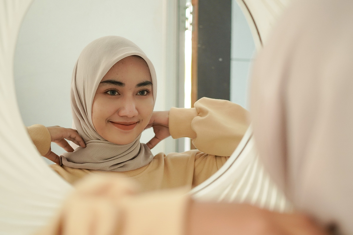 Model Hijab Sesuai Bentuk Wajah Agar Terlihat Stylish Berkeluarga