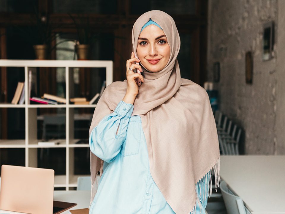 Hijab untuk Kulit Sawo Matang