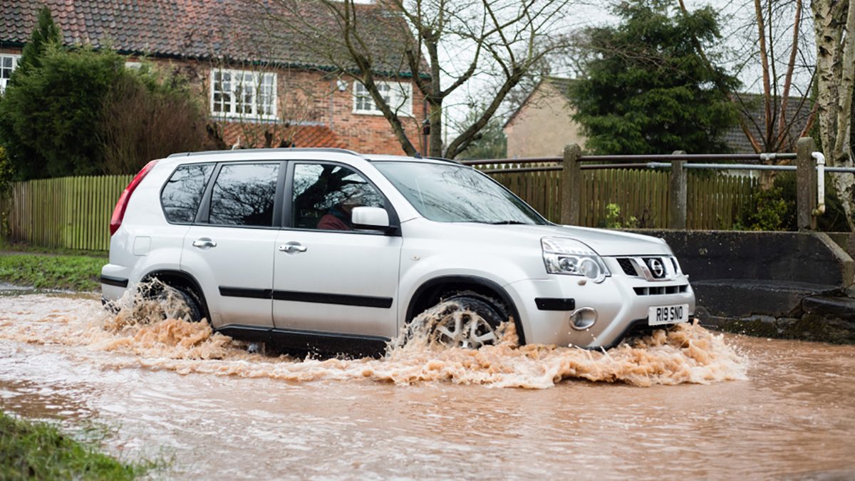 Mobil Bekas Banjir