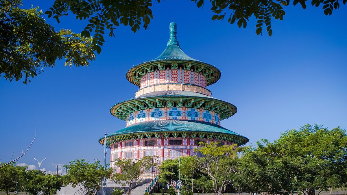Pagoda Tian Ti Tempat wisata di Surabaya Pagoda Tian Ti