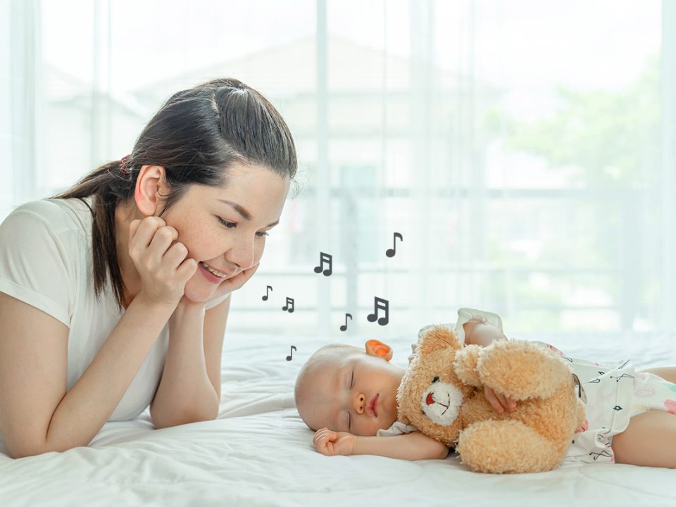 Bernyanyi untuk Bayi