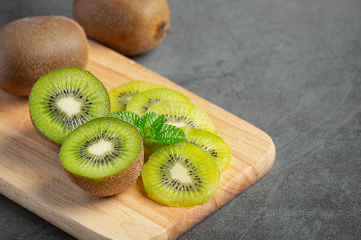Buah Penurun Kolesterol Kiwi